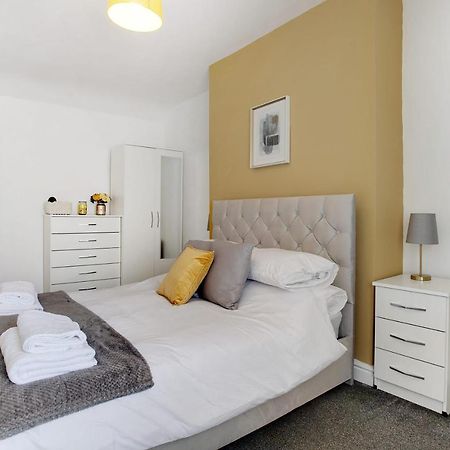 Elegantly 2-Bedroom In Ashington, Sleeps 3 アシントン エクステリア 写真