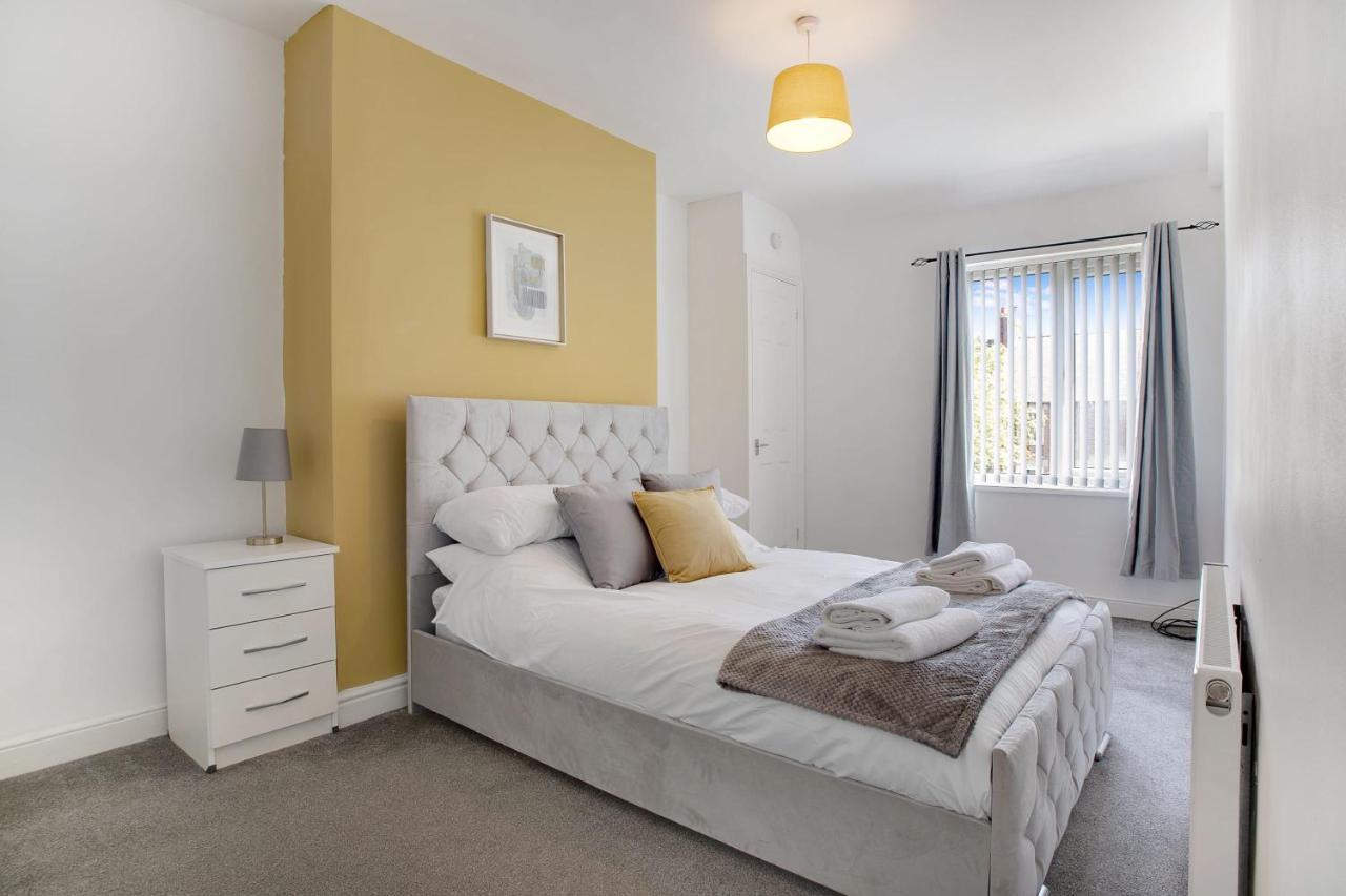 Elegantly 2-Bedroom In Ashington, Sleeps 3 アシントン エクステリア 写真
