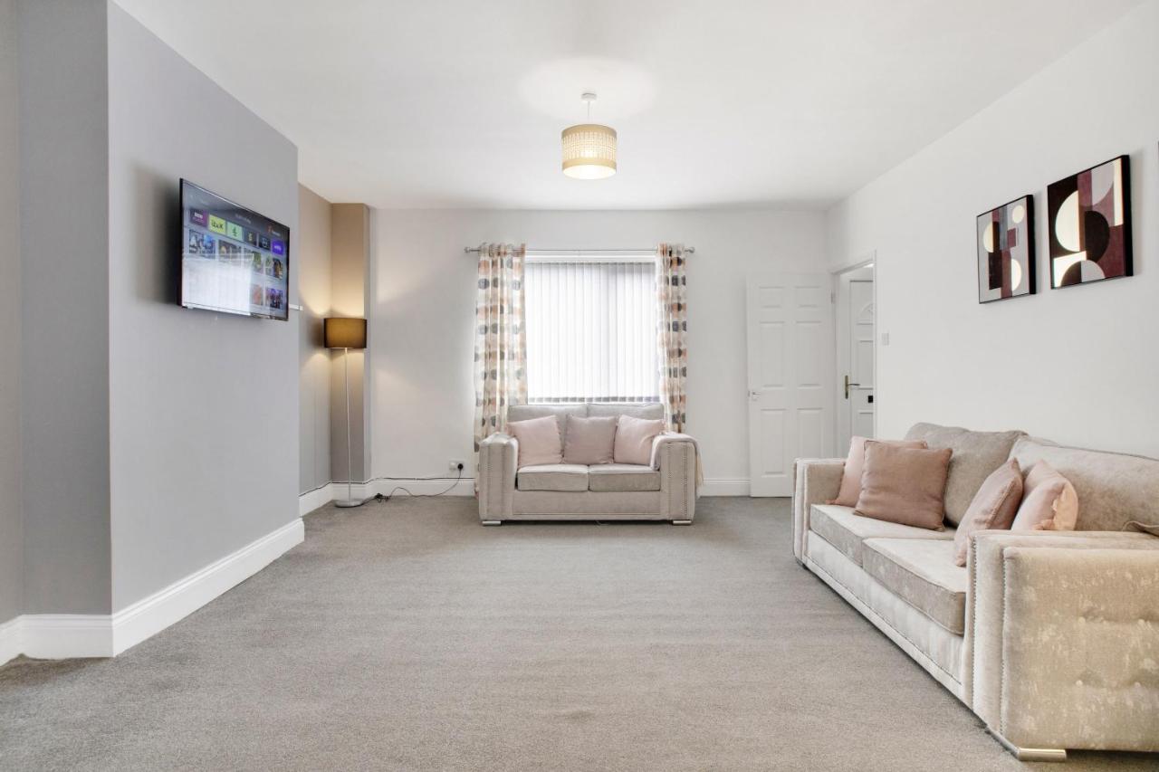 Elegantly 2-Bedroom In Ashington, Sleeps 3 アシントン エクステリア 写真