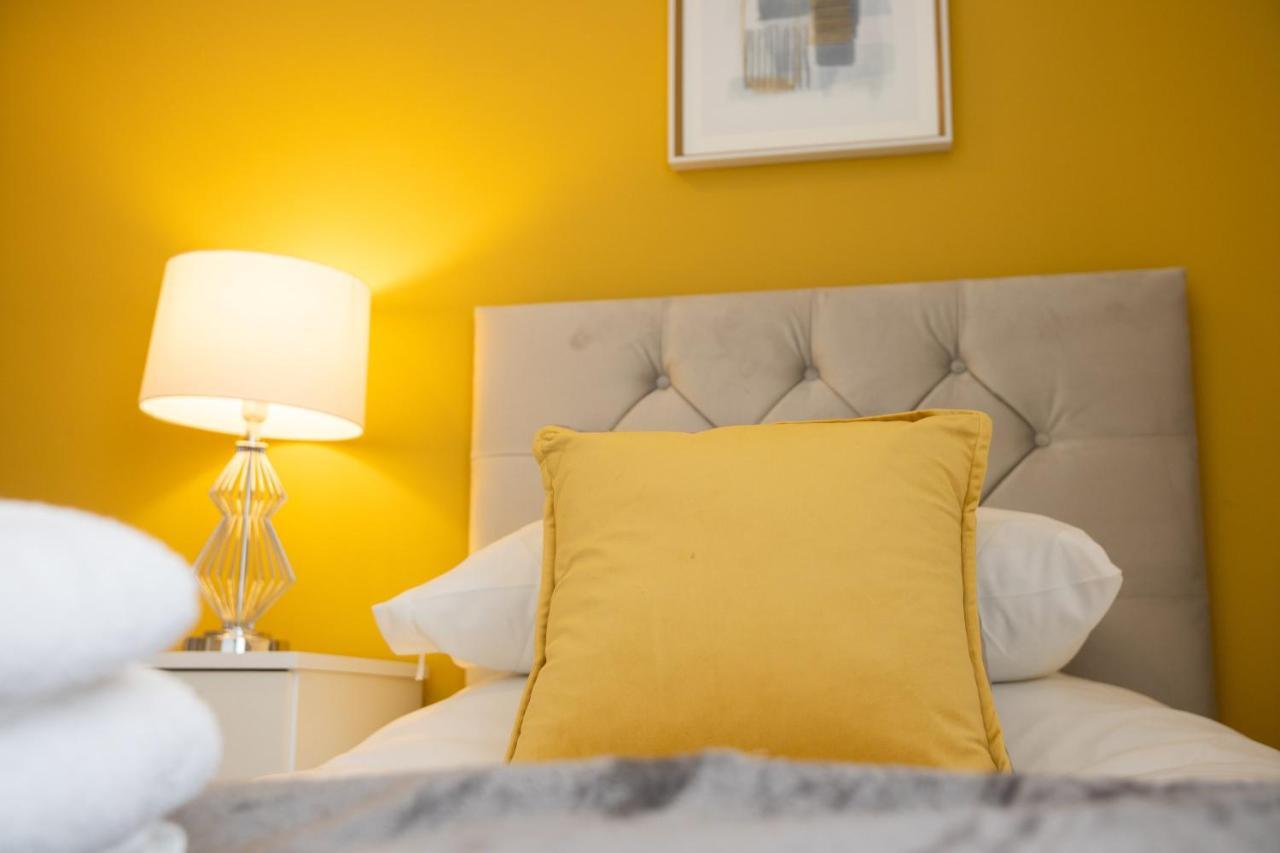 Elegantly 2-Bedroom In Ashington, Sleeps 3 アシントン エクステリア 写真