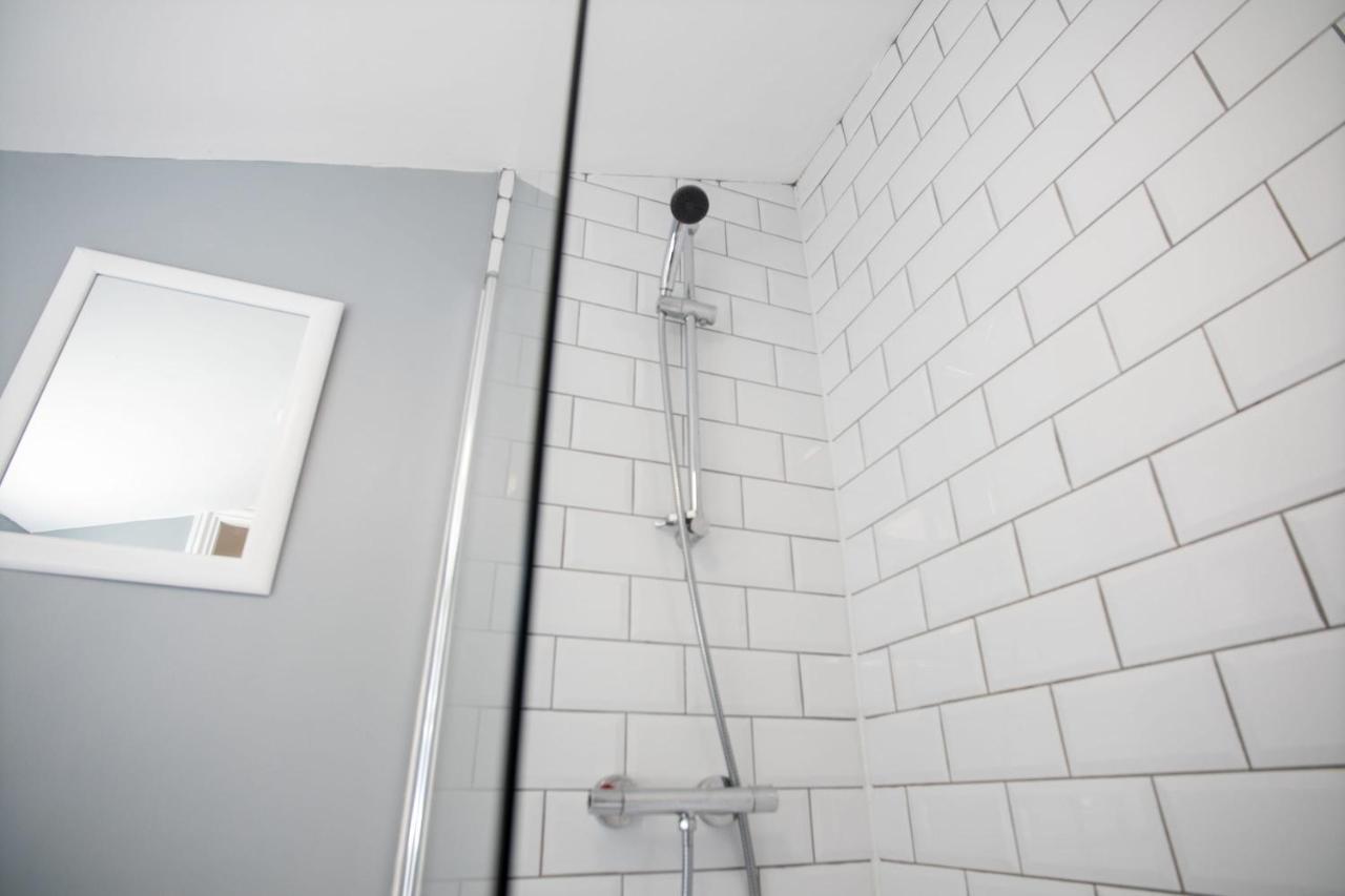 Elegantly 2-Bedroom In Ashington, Sleeps 3 アシントン エクステリア 写真